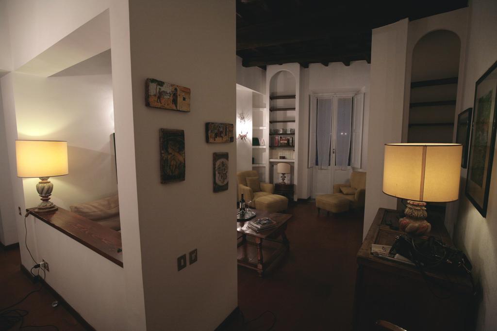 Domus Antonella A Trastevere روما المظهر الخارجي الصورة